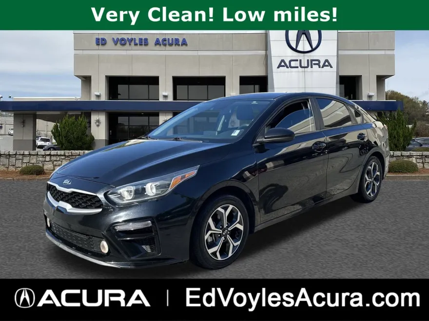 2020 Kia Forte FE LXS photo 1