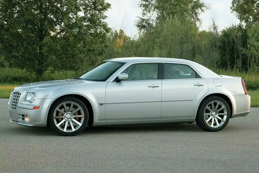 2005 Chrysler 300 C Base photo 1