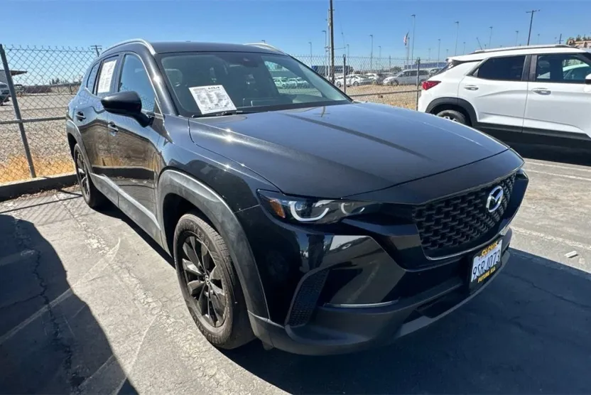 2024 Mazda CX-50 2.5 S Preferred photo 1