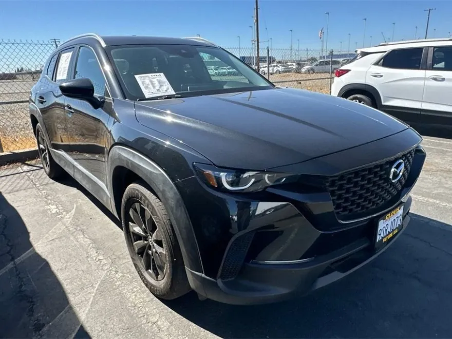 2024 Mazda CX-50 2.5 S Preferred photo 1
