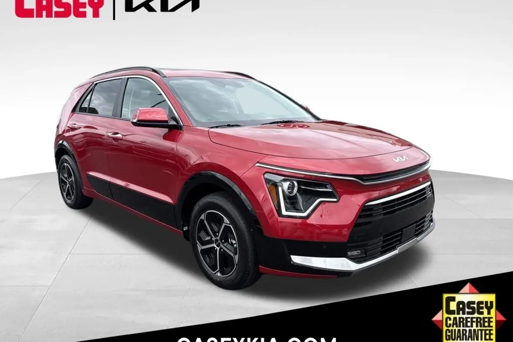 2025 Kia Niro SX photo 1