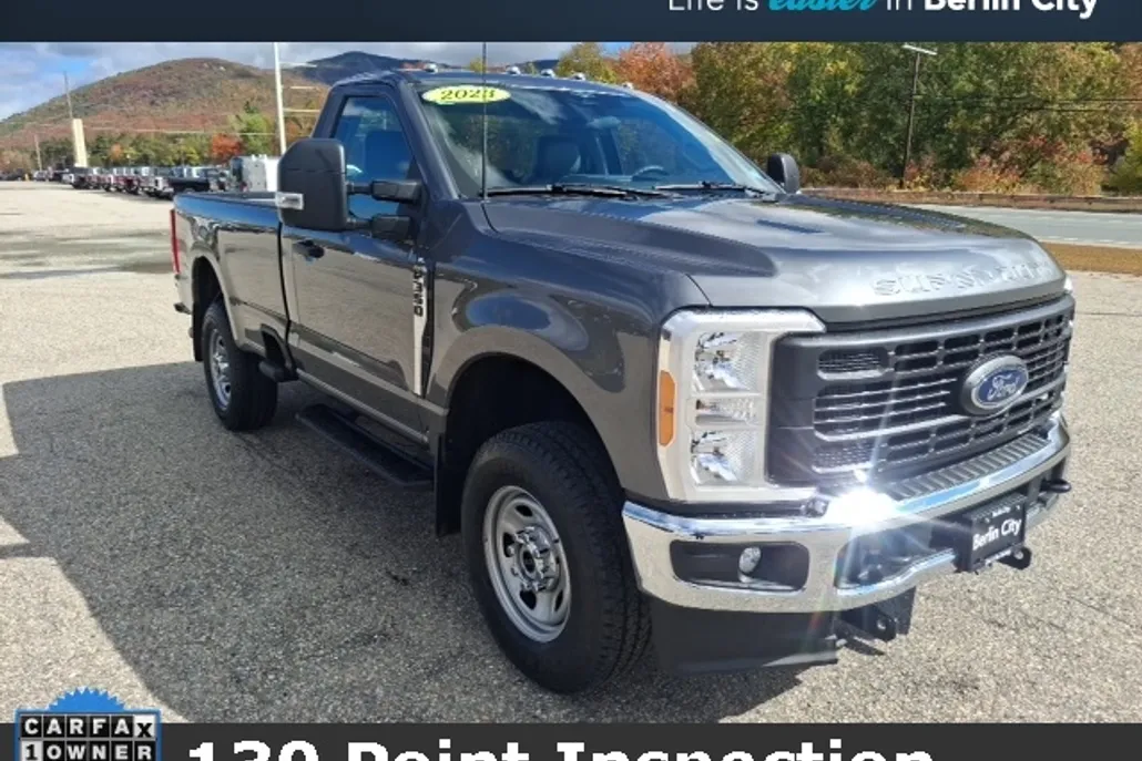 2023 Ford F-350 photo 1