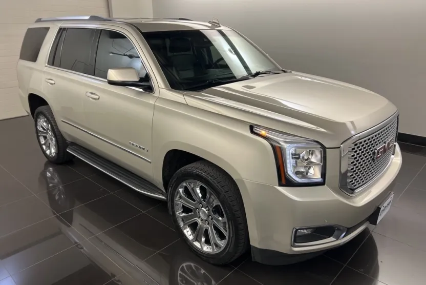 2016 Gmc Yukon Denali photo 1
