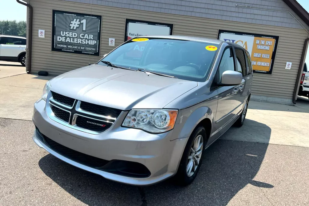 2015 Dodge Grand Caravan SE photo 1