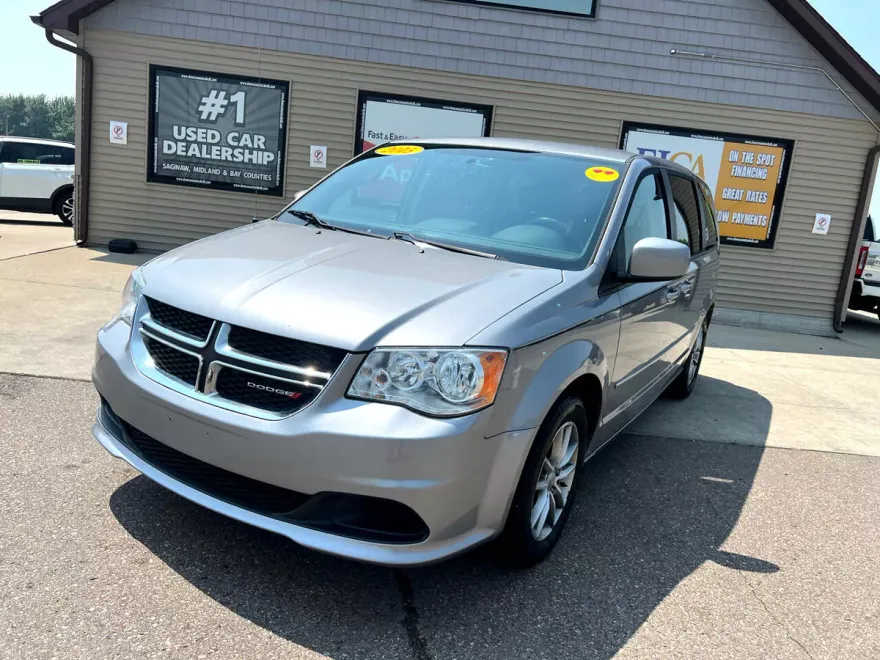 2015 Dodge Grand Caravan SE photo 1