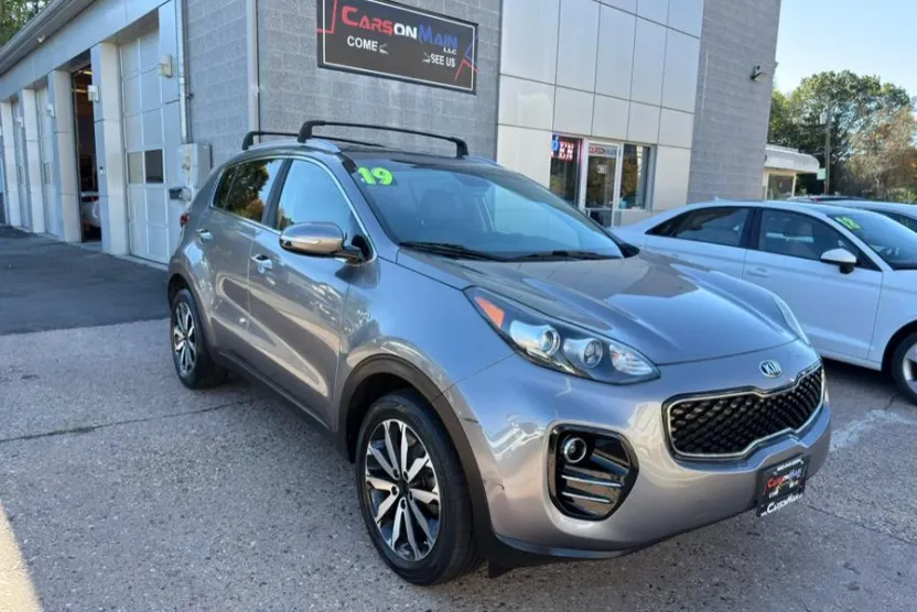 2019 Kia Sportage EX photo 1