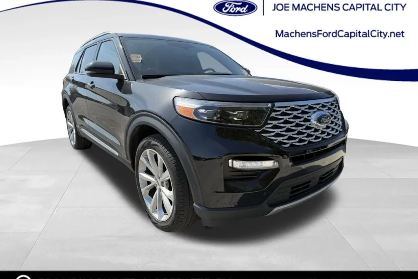 2022 Ford Explorer Platinum photo 1