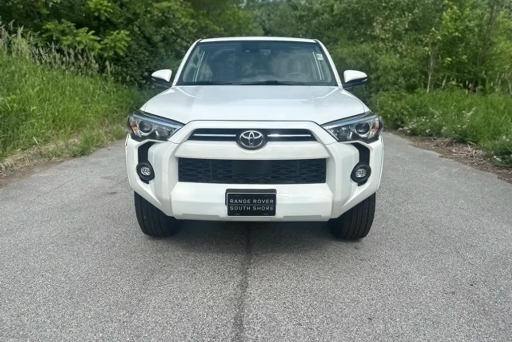 2022 Toyota 4Runner SR5 Premium photo 1