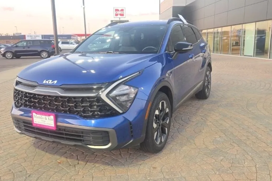 2023 Kia Sportage X-Line photo 1