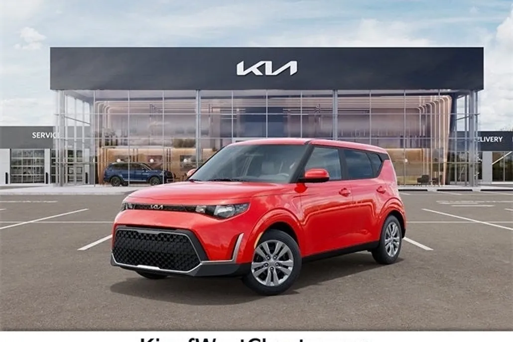 2025 Kia Soul LX photo 1