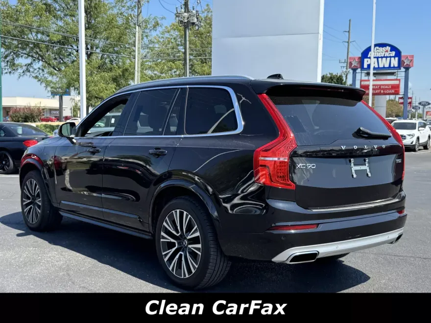 2020 Volvo XC90 T5 Momentum photo 1