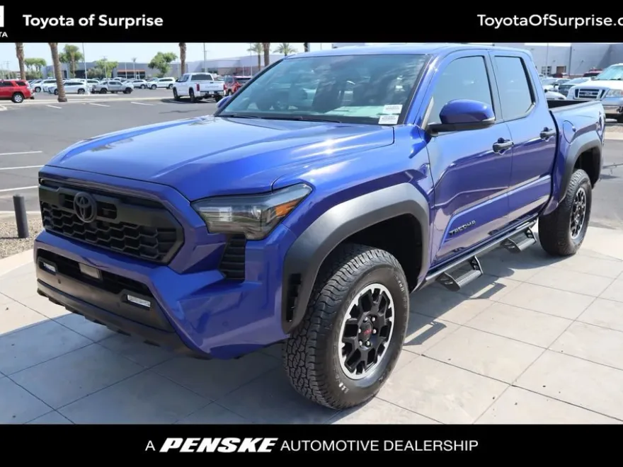 2025 Toyota Tacoma TRD Off-Road 4x4 Double Cab photo 1