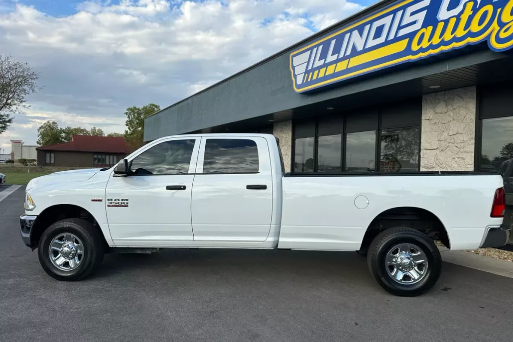 2017 Ram 3500 Tradesman photo 1