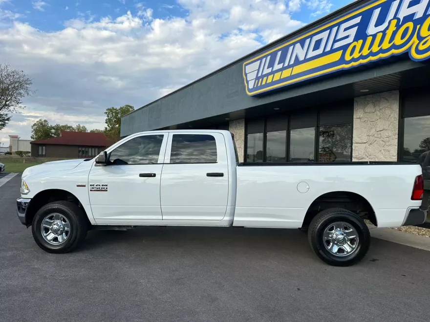 2017 Ram 3500 Tradesman photo 1