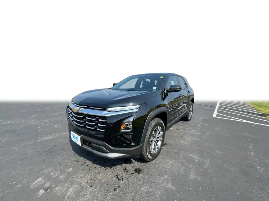 2026 Chevrolet Equinox LT photo 1