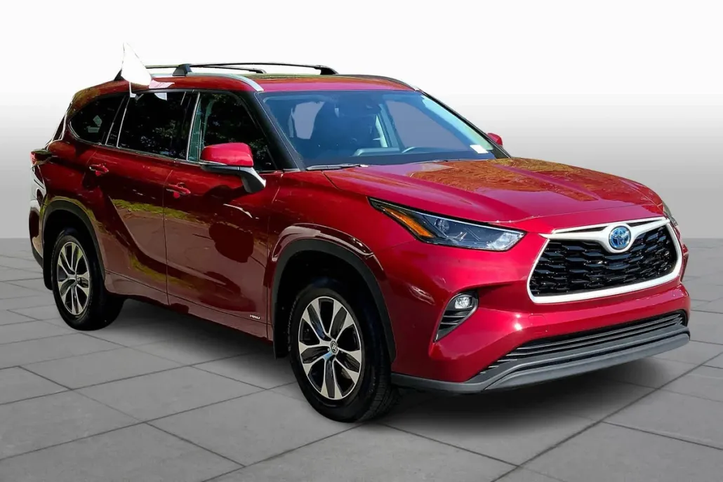 2022 Toyota Highlander Hybrid XLE photo 1