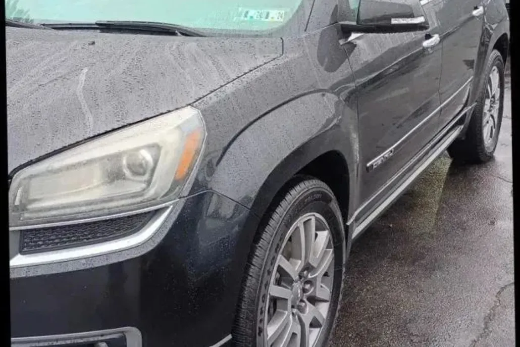2014 Gmc Acadia Denali photo 1