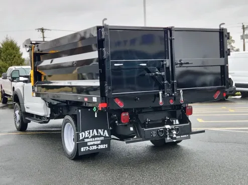 2023 Ford F-450 XL photo 4