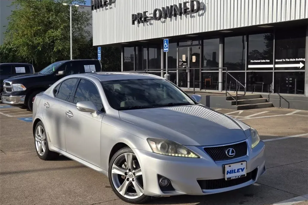 2011 Lexus IS 250 photo 1