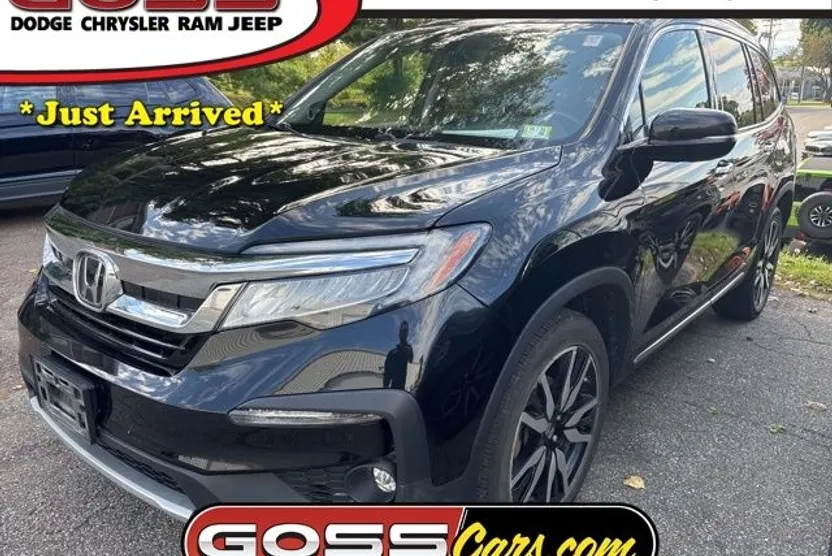 2022 Honda Pilot Touring photo 1