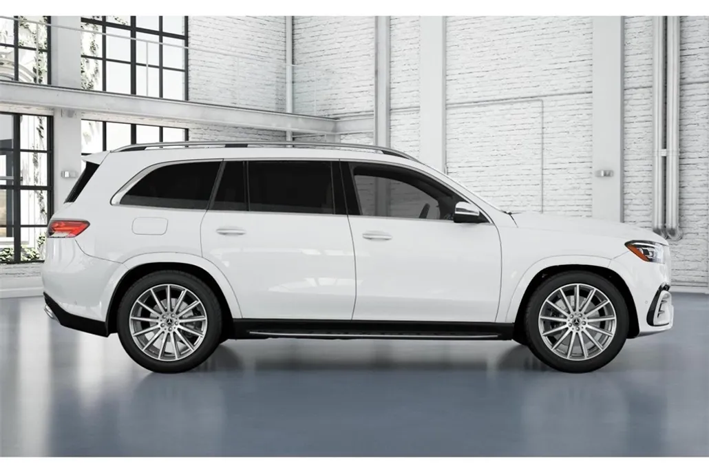 2025 Mercedes Benz GLS 580 4MATIC photo 1