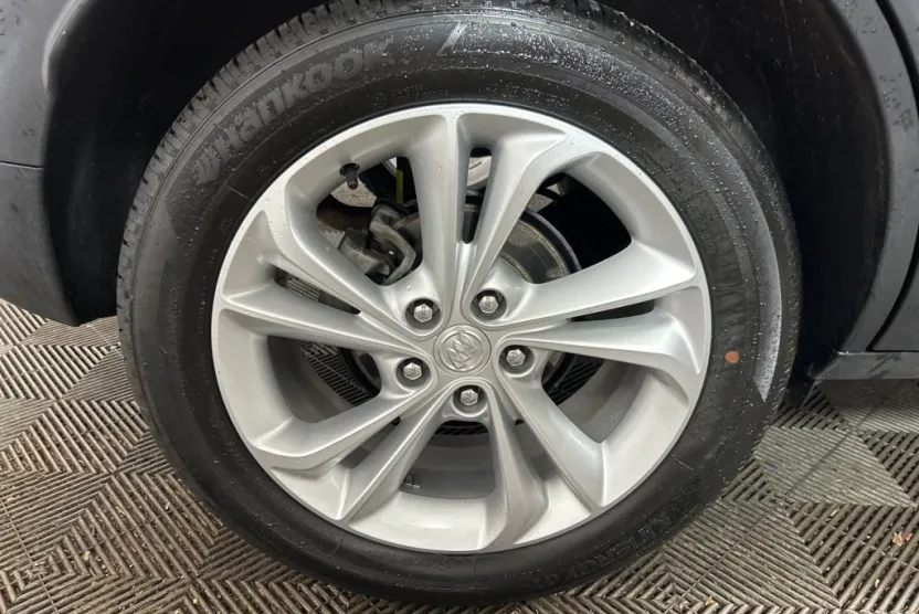 2023 Buick Encore GX Preferred photo 1