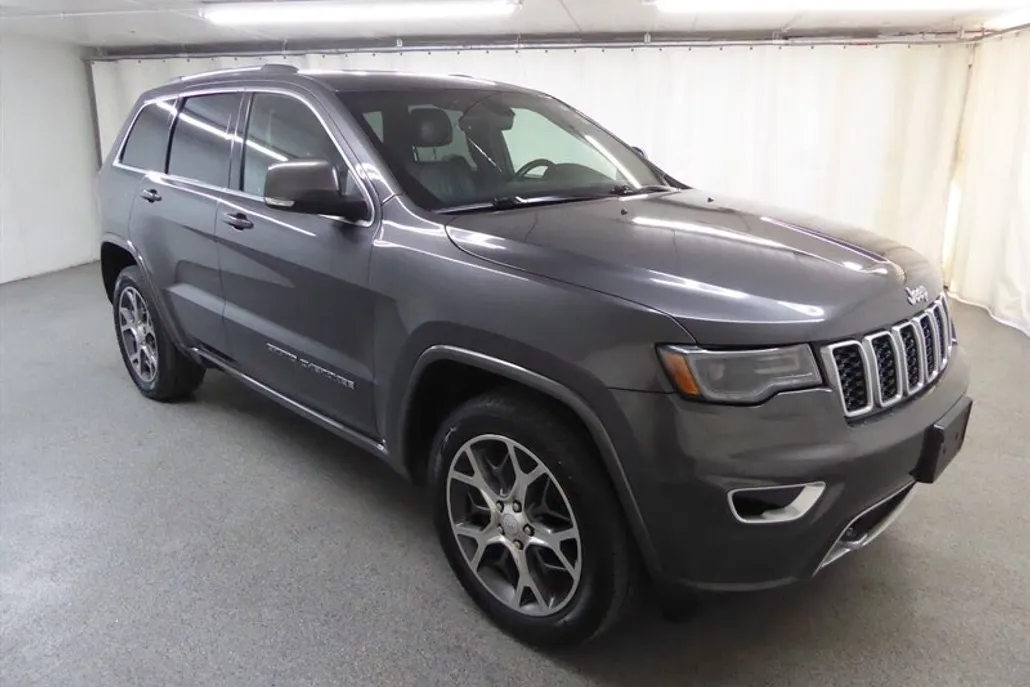 2018 Jeep Grand Cherokee Limited photo 1