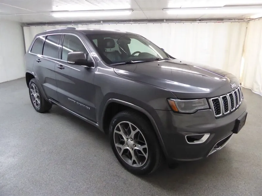 2018 Jeep Grand Cherokee Limited photo 1