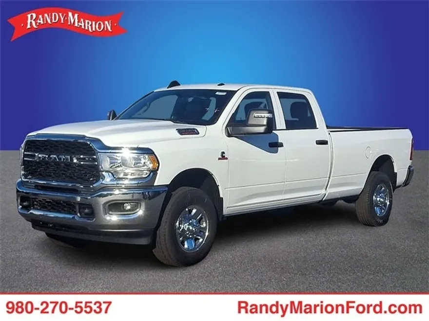2023 Ram 3500 Tradesman photo 1