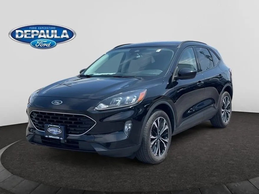 2022 Ford Escape SEL photo 1