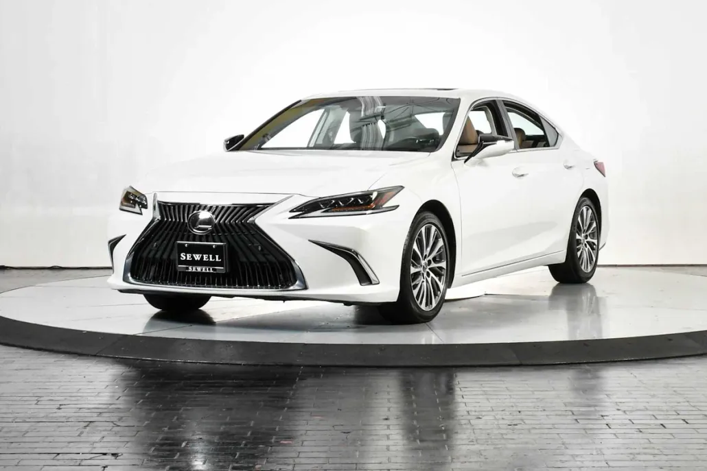 2019 Lexus ES 350 Luxury photo 1