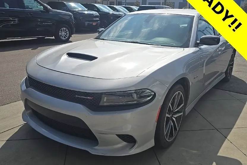 2023 Dodge Charger R/T photo 1