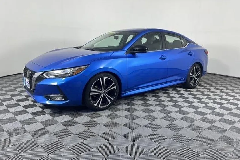 2020 Nissan Sentra SR photo 1
