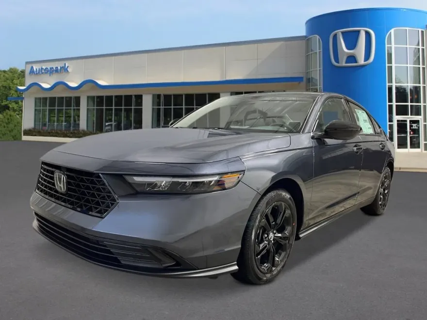 2025 Honda Accord SE photo 1