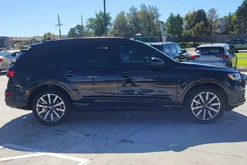 2023 Audi Q7 Premium Plus 45 photo 1