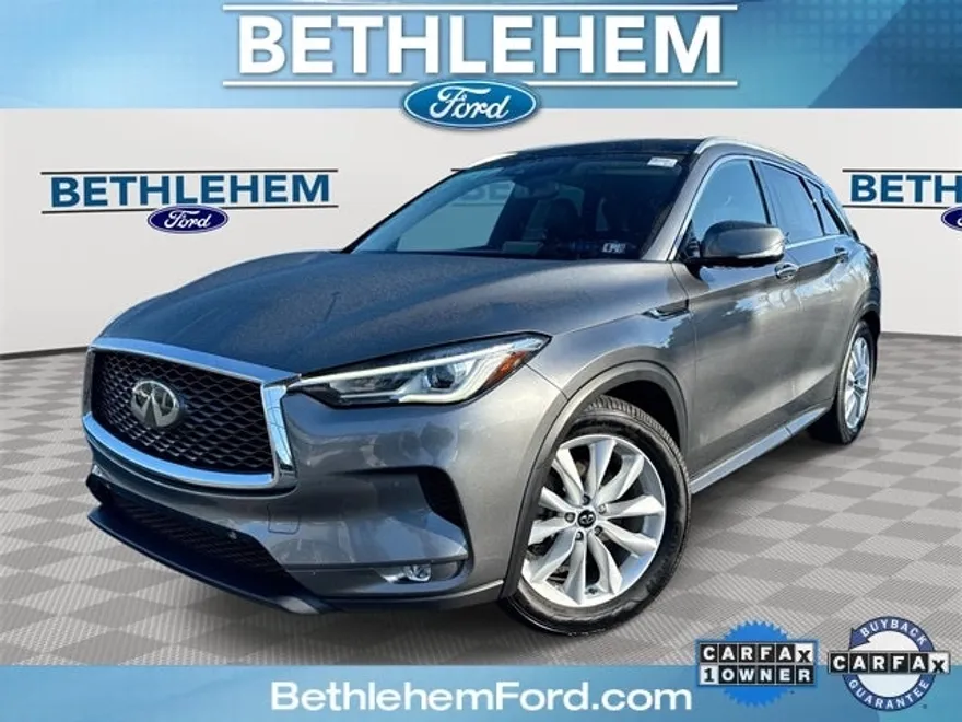 2019 Infiniti QX50 Essential photo 1
