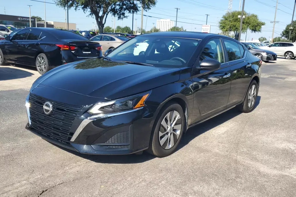 2024 Nissan Altima 2.5 S photo 1