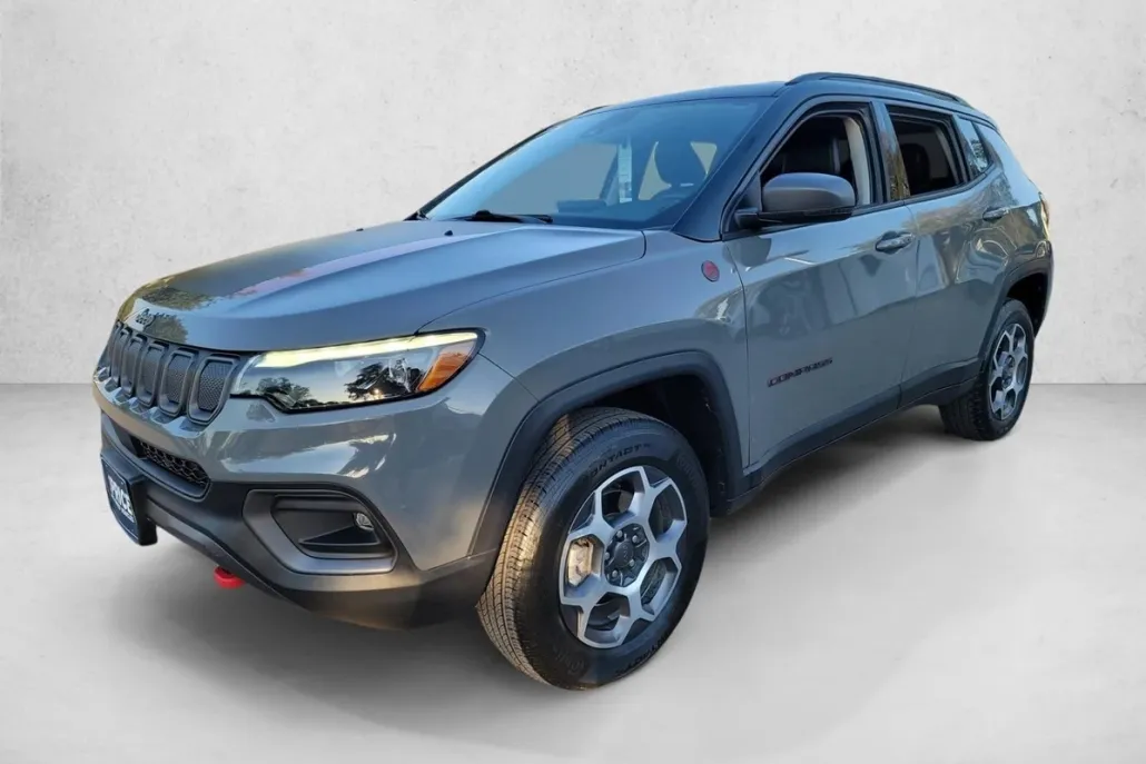 2022 Jeep Compass Trailhawk photo 1