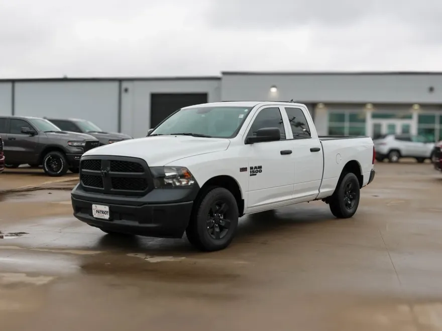 2024 Ram 1500 Classic Tradesman photo 1