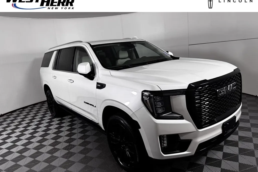 2024 Gmc Yukon XL Denali photo 1