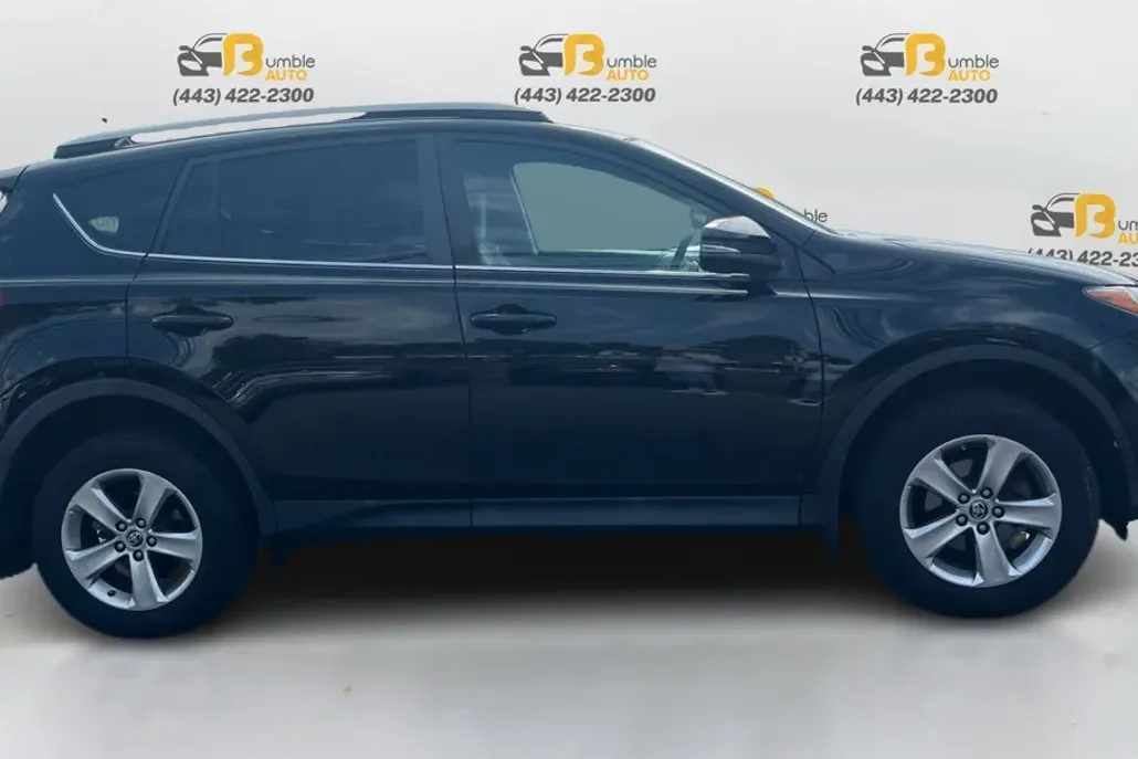 2015 Toyota RAV4 XLE Sport photo 1