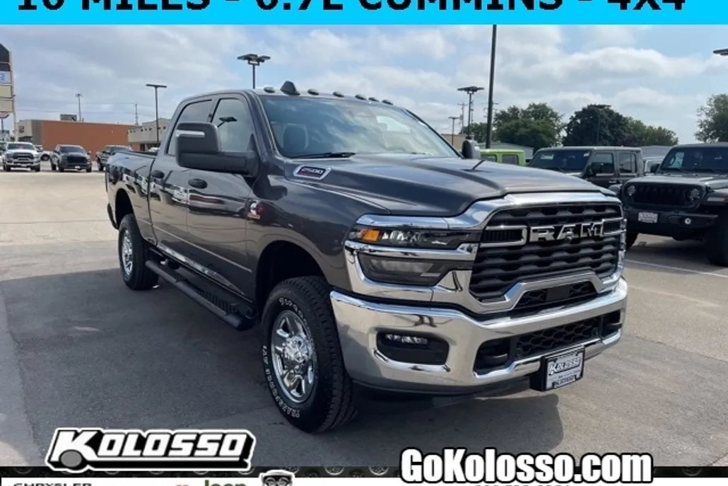 2025 Ram 2500 Tradesman photo 1