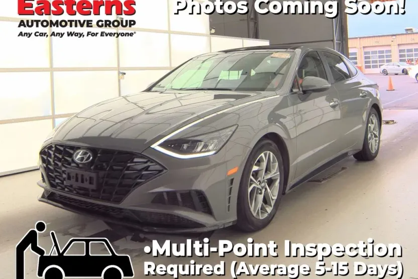 2022 Hyundai Sonata SEL photo 1