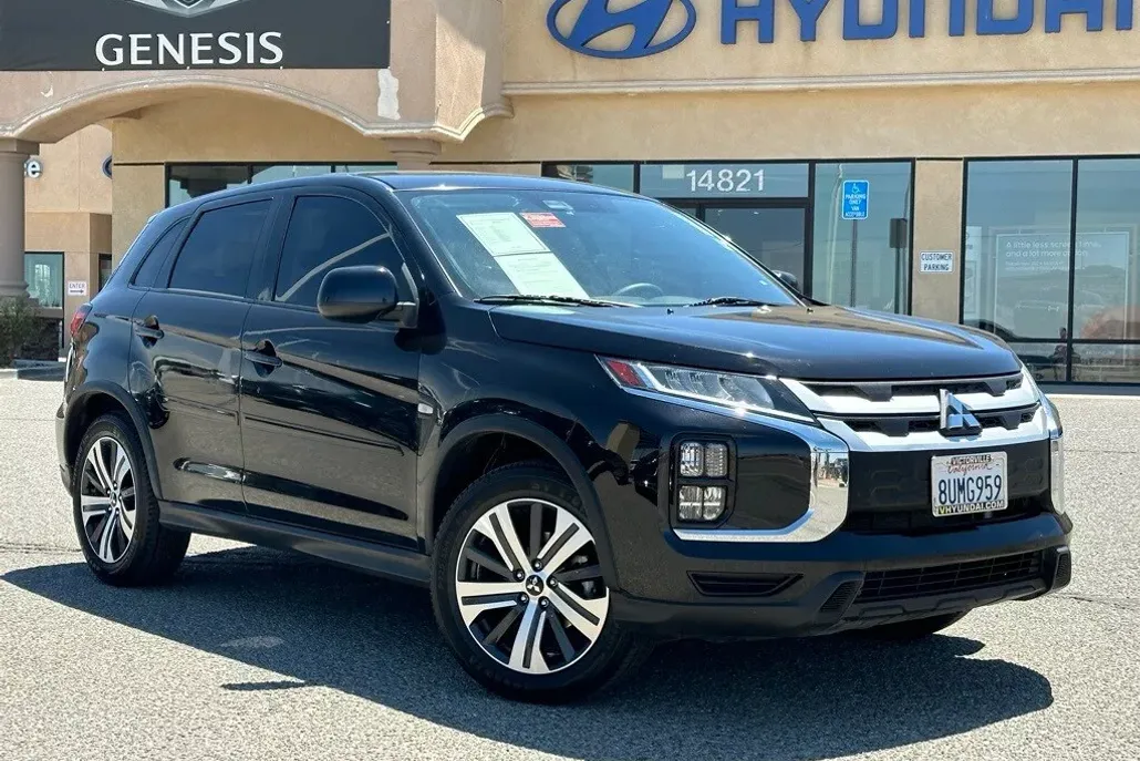 2021 Mitsubishi Outlander Sport S photo 1