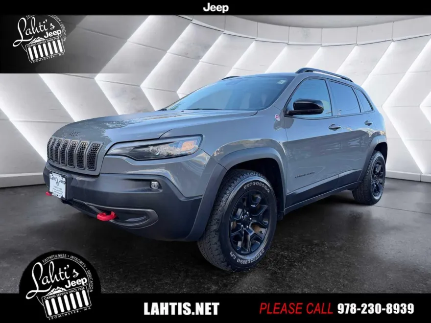2022 Jeep Cherokee Trailhawk photo 1