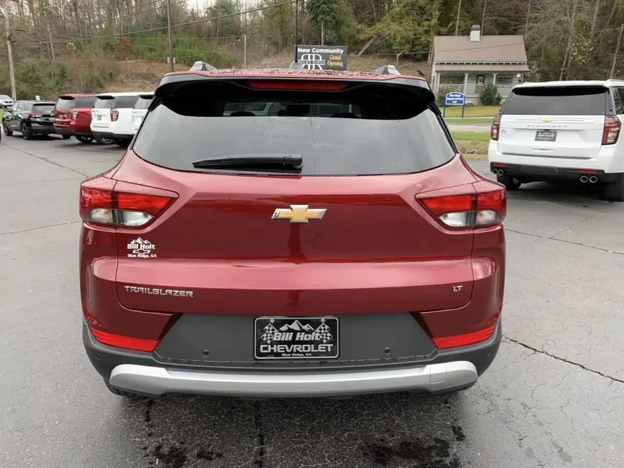 2025 Chevrolet Trailblazer LT photo 1
