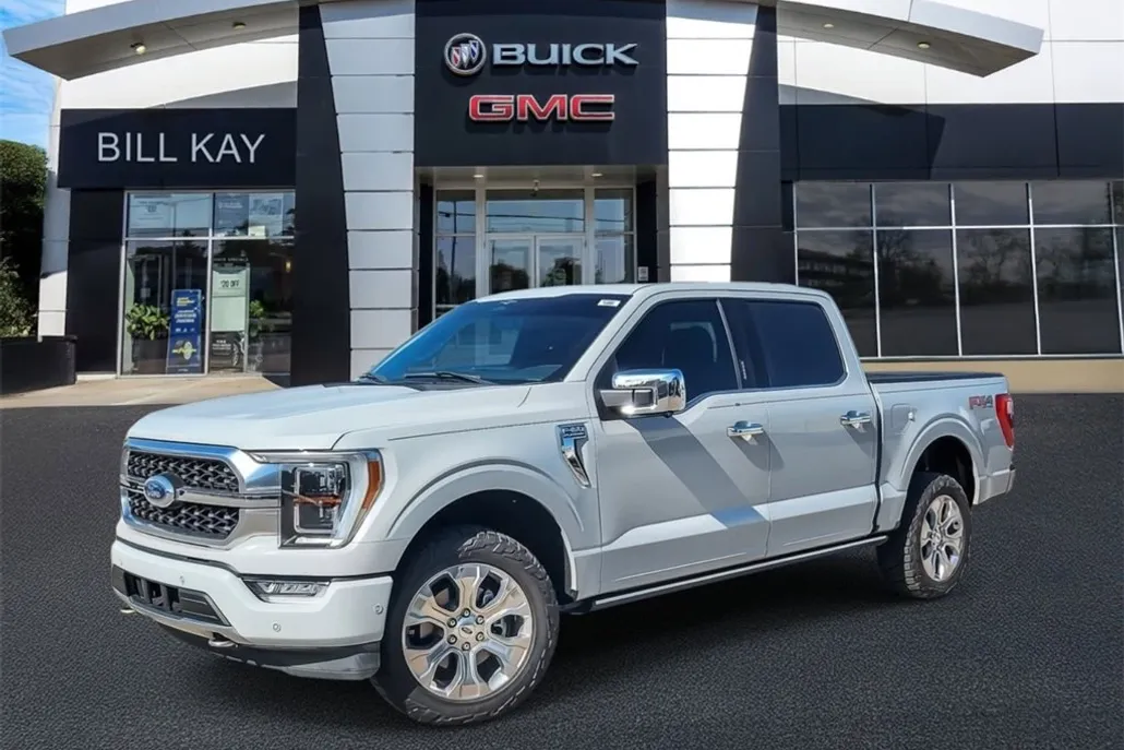 2023 Ford F-150 Platinum photo 1