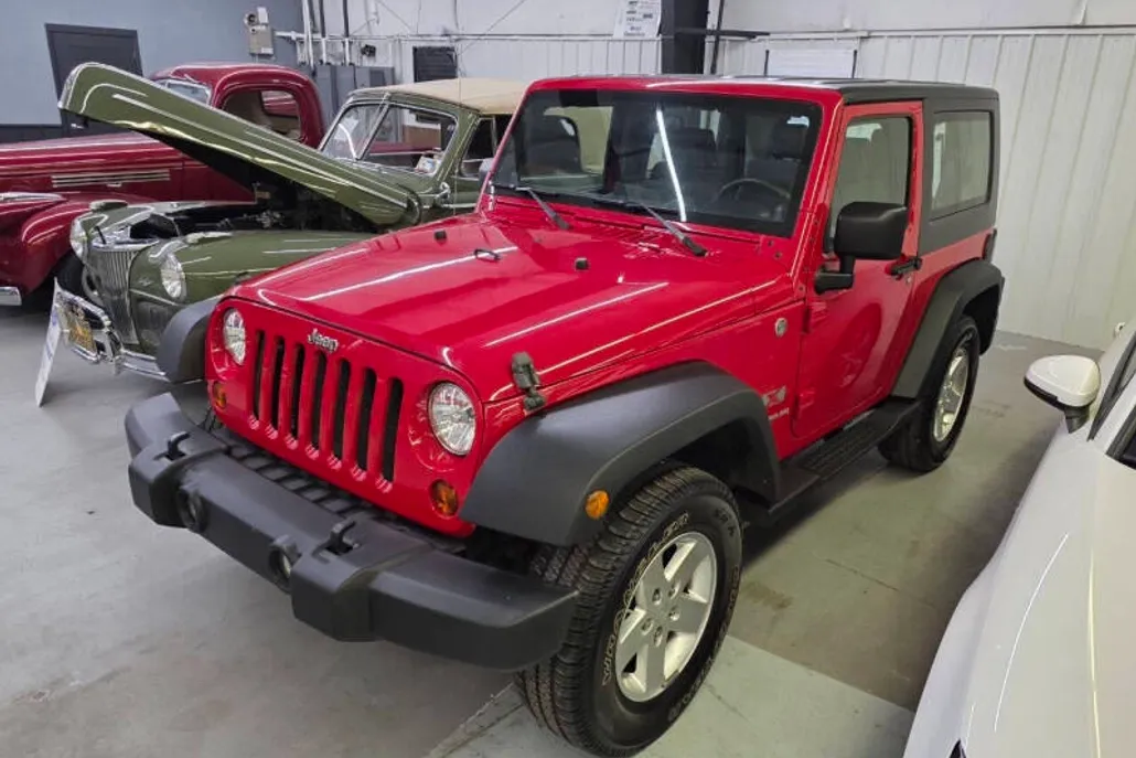 2009 Jeep Wrangler X photo 1