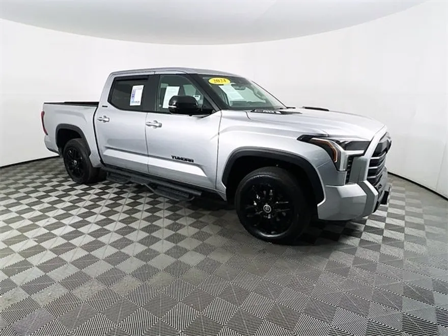 2024 Toyota Tundra Limited photo 1
