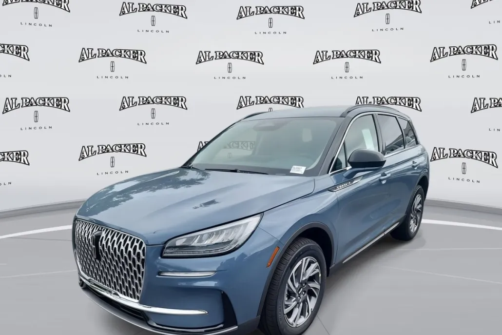 2026 Lincoln Corsair Premiere photo 1